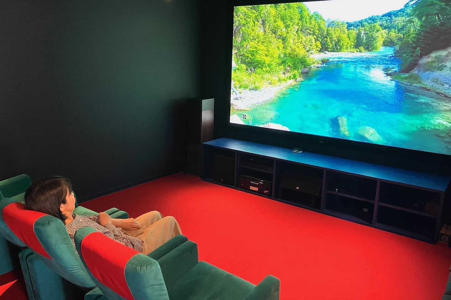 いこまめ座スクリーンの写真